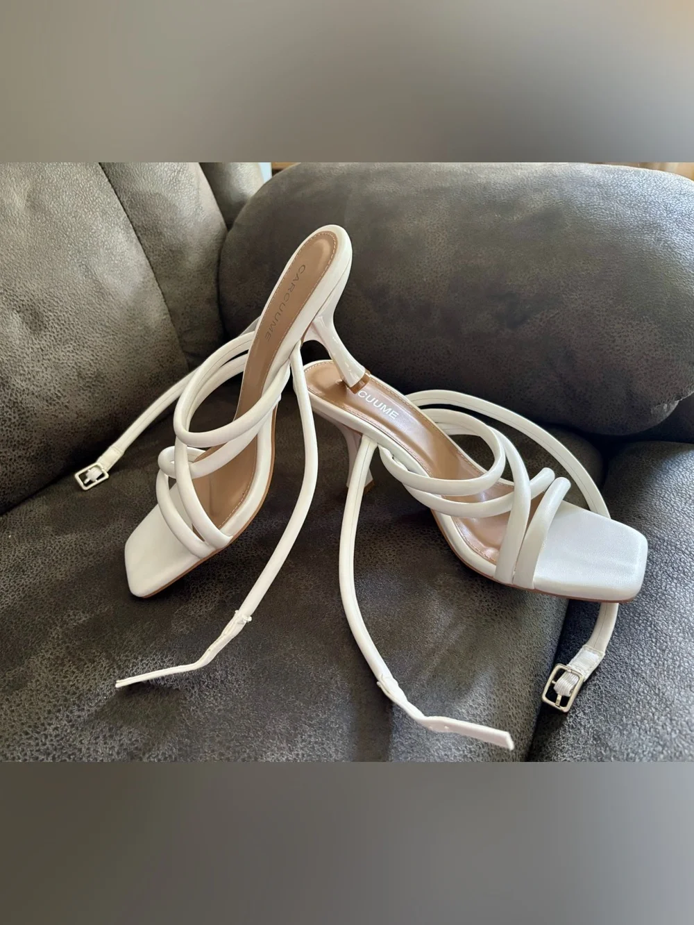 N/A chic white